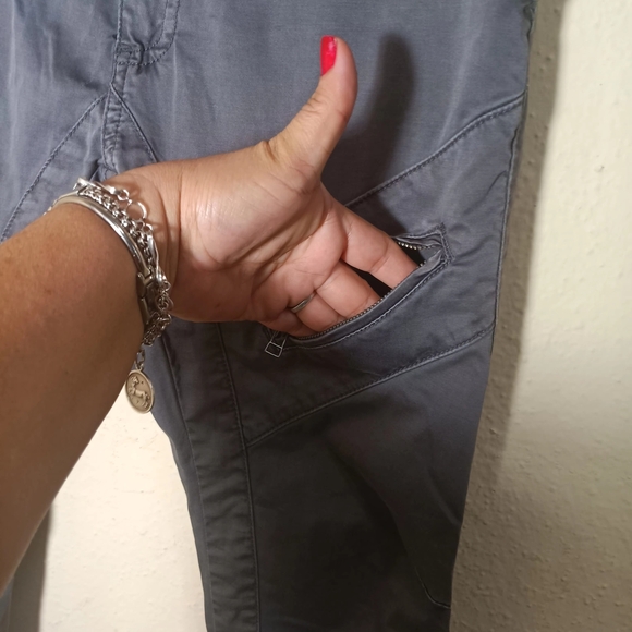 Zara Men's Slate Cargo Pants - Picture 3 of 10